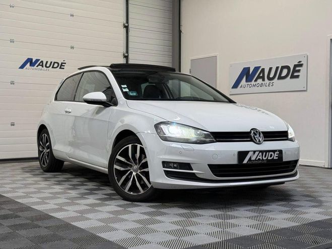 Volkswagen Golf 7 VII 1.2 TSI BlueMotion 85 CH Trendline BLANC de 2013
