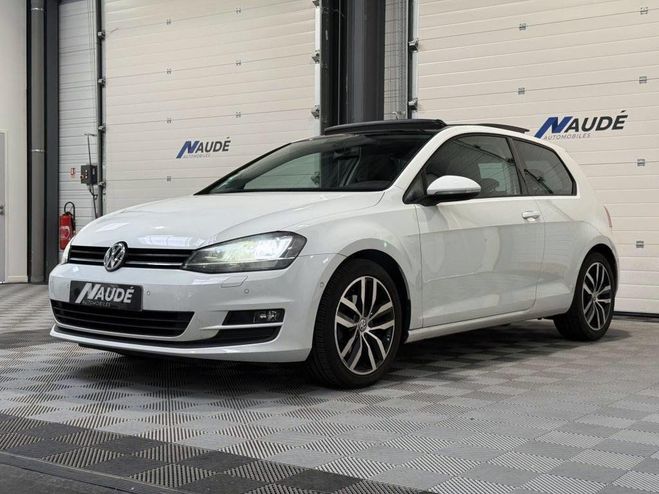 Volkswagen Golf 7 VII 1.2 TSI BlueMotion 85 CH Trendline BLANC de 2013