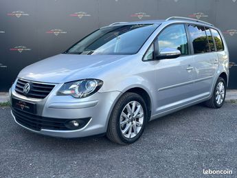  Voir détails -Volkswagen Touran 1.6 TDI 105CH Confortline 7places à Bziers (34)