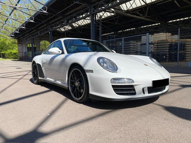 Porsche 911 997 4 GTS pdk Blanc Carrara de 2012