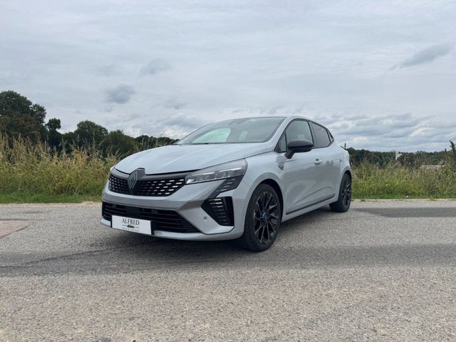 Renault Clio 1.6 E-Tech 145ch full hybrid esprit Alpi GRIS CLAIR de 2024