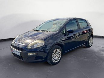  Voir détails -Fiat Punto Evo 1.2 65ch 5 portes clim 106000km à Villers-Saint-Paul (60)