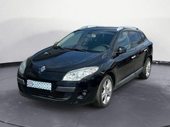  Voir détails -Renault Megane estate bose euro 5 1.9 dci 130 fap eco2 à Villers-Saint-Paul (60)