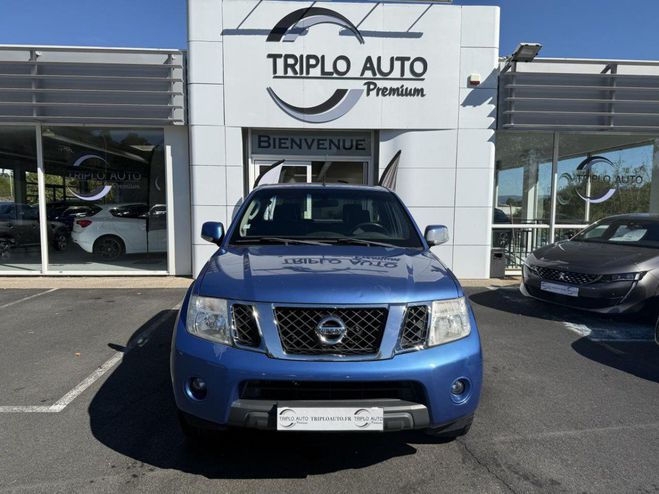 Nissan Navara 2.5 dCi - 174 PICK-UP SIMPLE CABINE King BLEU FONCE de 2011