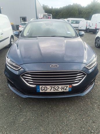  Voir détails -Ford Mondeo SW IV 2.0 HYBRID 187ch Titanium Business à Gardonne (24)