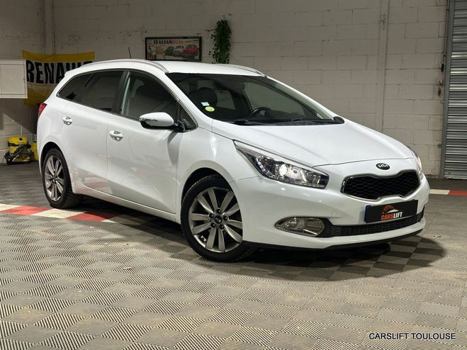 Cliquer pour voir la photo suivante Kia Ceed d CEED ii 1.6 CRDI 128CV PREMIUM - histo  de 2015