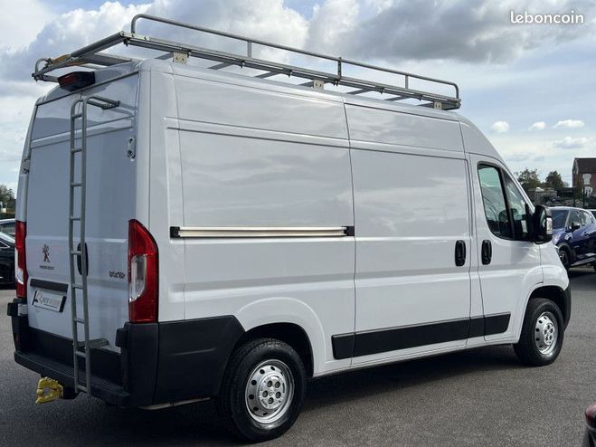 Peugeot Boxer FG 335 L2H2 2.2 BLUEHDI 140 CH ASPHALT 1 Blanc de 2022