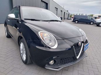  Voir détails -Alfa romeo Mito 1.4i-AIRCO-GPS-BLUETOOTH-GARANTIE.12.MOI à Cuesmes (70)