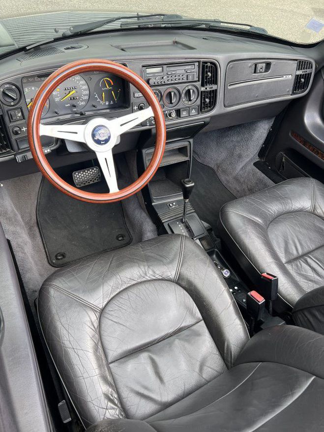Saab 900 turbo 16S Noir de 1989