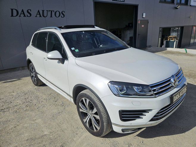 Volkswagen Touareg Volkswagen Touareg 3.0 V6 TDI 262cv R-Line 4Motion Tiptroni BLANC de 2015