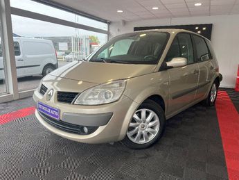  Voir détails -Renault Scenic II 1.9 dCi 130 Dynamique à Creuzier-le-Vieux (03)
