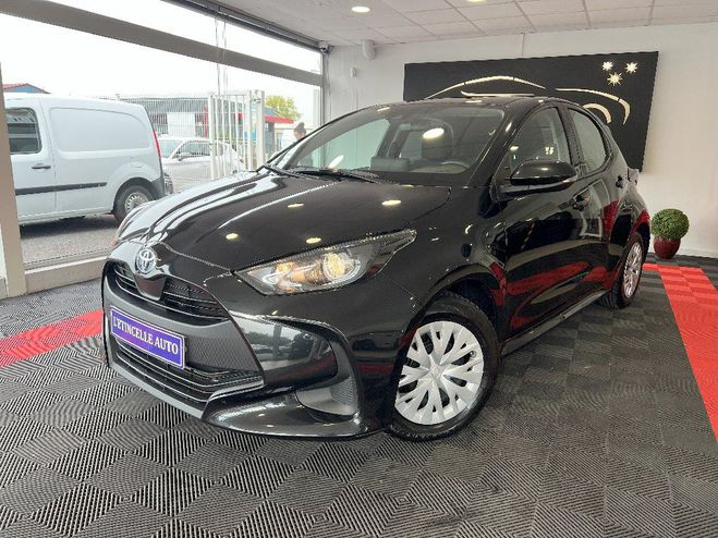Cliquer pour voir la photo suivante Toyota Yaris HYBRIDE 116h Design Noir de 2023