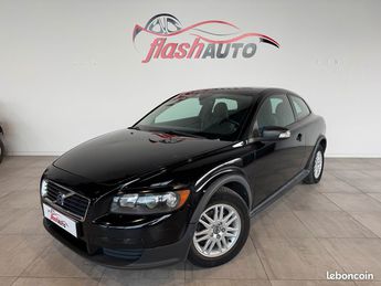  Voir détails -Volvo C30 1.6 D 110cv KINETIC-2008 à Gerzat (63)