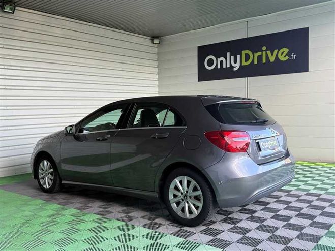 Mercedes Classe A 180d Inspiration Gris de 2017