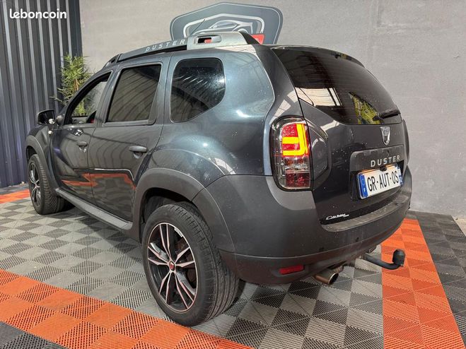 Dacia Duster Dacia Duster 1.6 Sce ( le plus fiable ) 115cv 4x2 Pre Gris de 2016