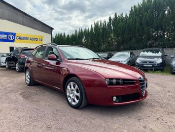  Voir détails -Alfa romeo 159 SW 1.9 JTDm 150ch SPORTWAGON Selective à Caen (14)