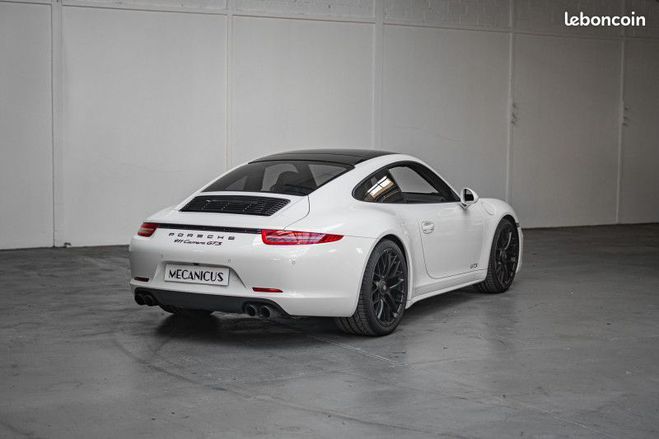 Porsche 911 Porsche 911 COUPE (991) Carrera GTS Blanc de 2015