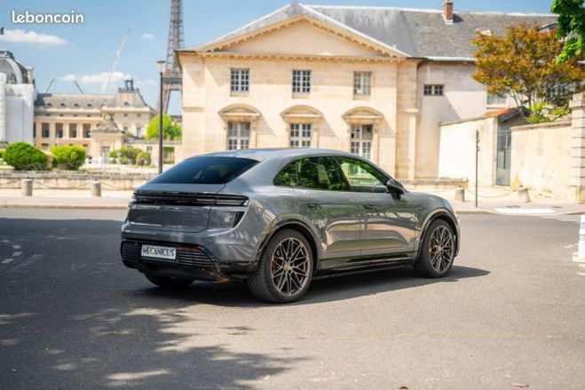 Porsche Macan Porsche Macan Turbo Gris de 2024