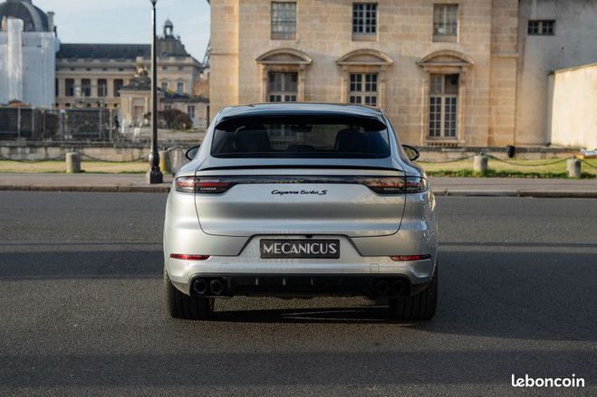 Porsche Cayenne COUP TURBO S E-HYBRID Gris de 2021