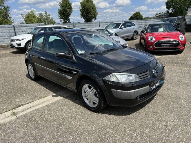 Renault Megane II 1.9 dCi 120ch Luxe Privil�ge Cuir Toi NOIR de 2003