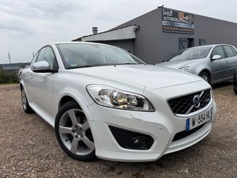  Voir détails -Volvo C30 1.6D 115 R-Design à Uckange (57)