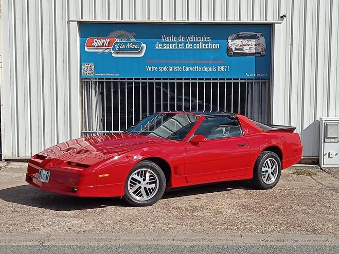 Cliquer pour voir la photo suivante Pontiac Trans Am T-Top 1986.  de 1986