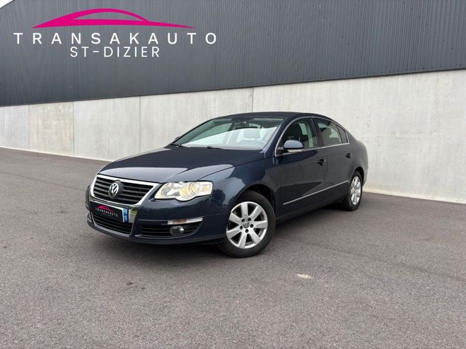 Cliquer pour voir la photo suivante Volkswagen Passat 1.9l TDI 105cv Confortline - Régulateur Bleu de 2008