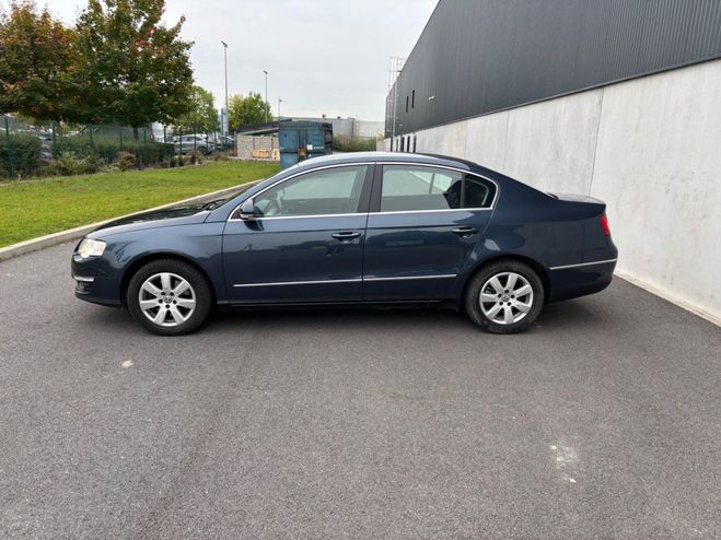 Volkswagen Passat 1.9l TDI 105cv Confortline - Rgulateur  Bleu de 2008