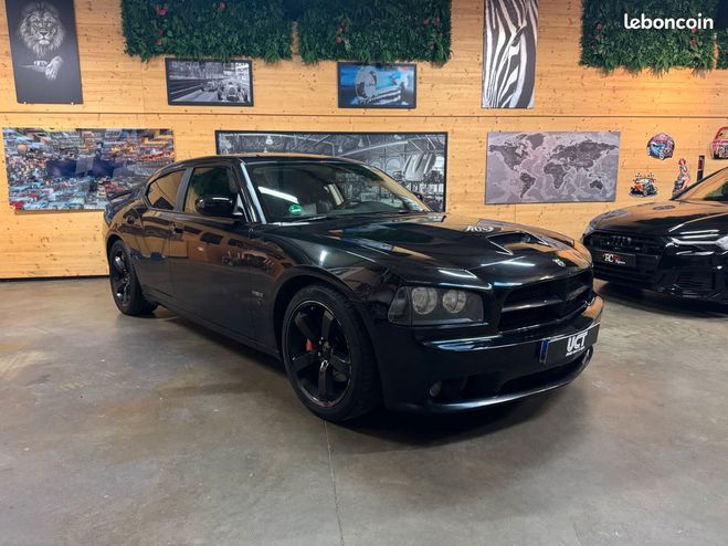 Cliquer pour voir la photo suivante Dodge Charger SRT V8 6,1L Noir de 2008