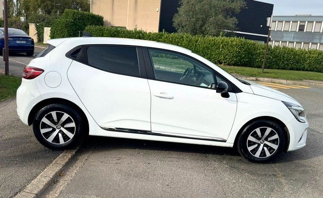 Renault Clio V Evolution 1.0 TCe 100CV BVM6 03/2023 1 Blanc Mtallis de 2023