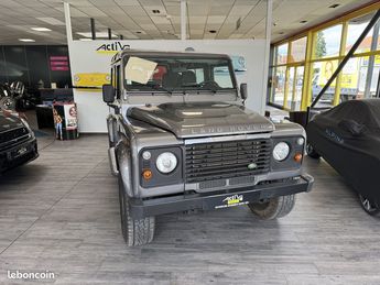  Voir détails -Land rover Defender 90 TD4 2,4L 122Ch à Woippy (57)