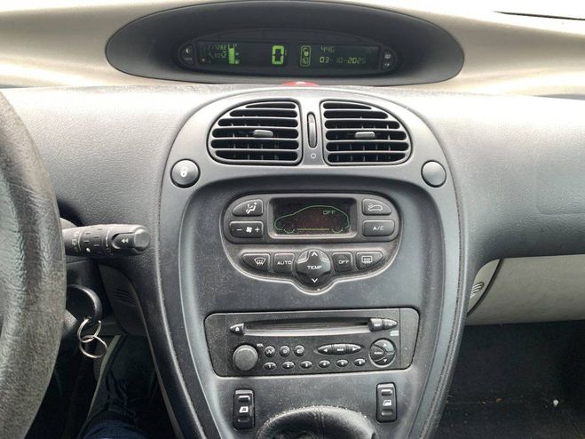 Citroen Xsara Citroen Xsara Picasso 1.8 16v Pack Clim GRIS C de 2000