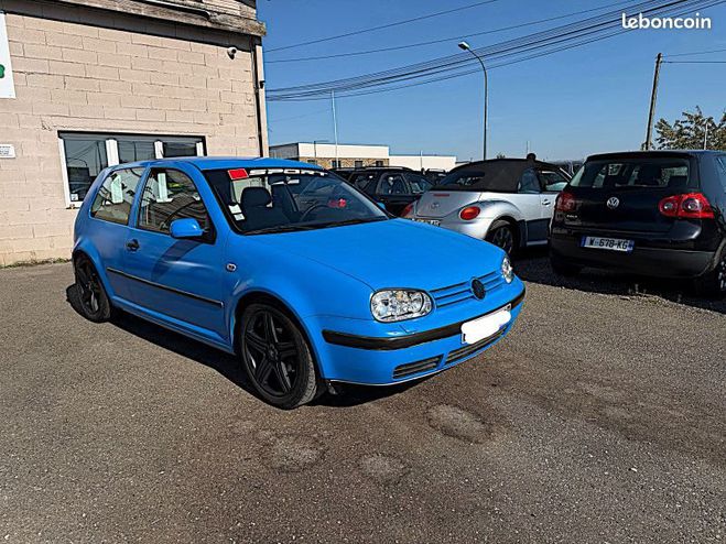Volkswagen Golf IV 1.4 75CH SPORT 3P Bleu de 1999
