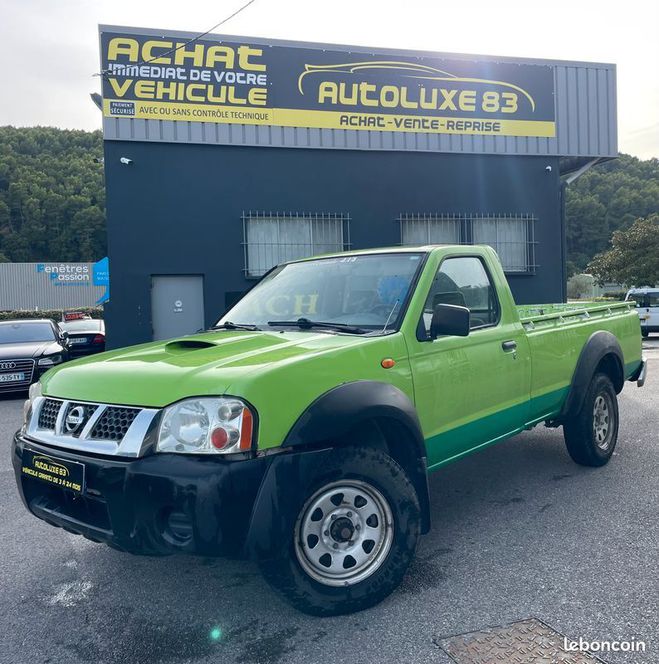 Cliquer pour voir la photo suivante Nissan Np300 navara 2.5 tdi 133 cv garantie Vert de 2007