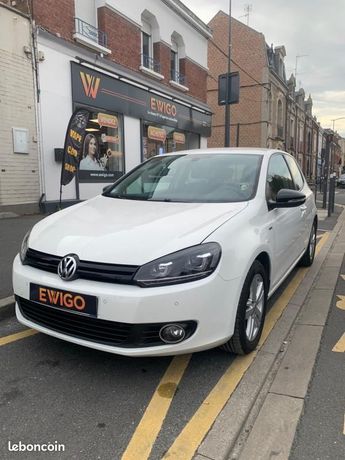  Voir détails -Volkswagen Golf 1.2 TSI 85 BLUEMOTION TREND LINE à Amiens (80)