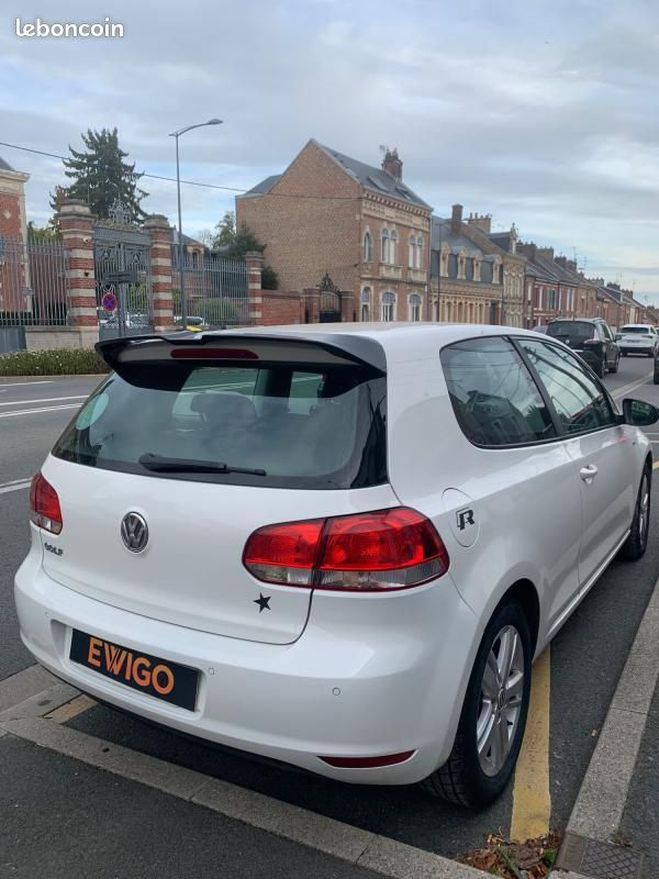 Volkswagen Golf 1.2 TSI 85 BLUEMOTION TREND LINE Blanc de 2012