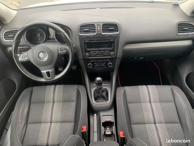 Volkswagen Golf 1.2 TSI 85 BLUEMOTION TREND LINE Blanc de 2012