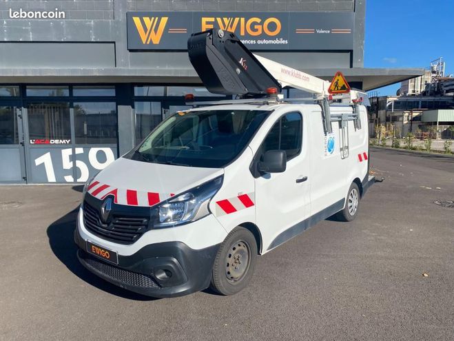 Cliquer pour voir la photo suivante Renault Trafic VU NACELLE Autre de 2020