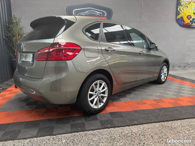 BMW Serie 2 Active Tourer 216D 144.000kms Rvise et Beige de 2017