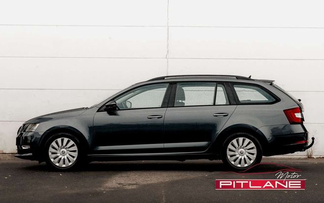 Skoda Octavia Combi 1.0 TSI Ambition DSG 7 ATTELAGE CA Gris Mtallis de 