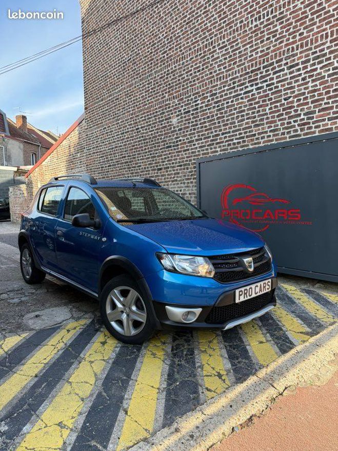 Dacia Sandero stepway 0,9tce Bleu de 2015