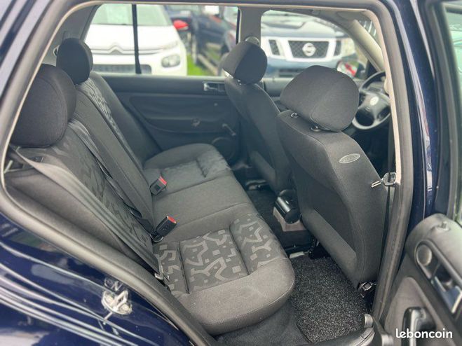 Volkswagen Golf V 1.4 75 CV Bleu de 1998