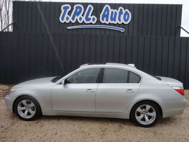 BMW Serie 5 545 (E60) 545IA 333CH LUXE Gris Mtallis de 