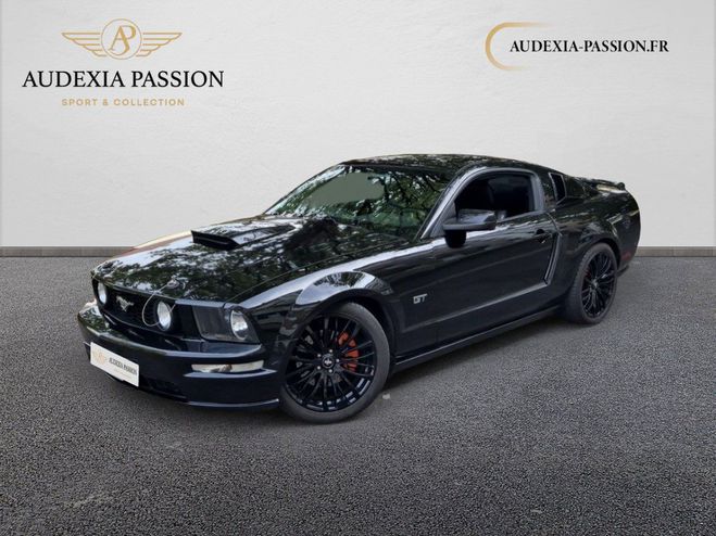 Cliquer pour voir la photo suivante Ford Mustang GT Noir de 2006