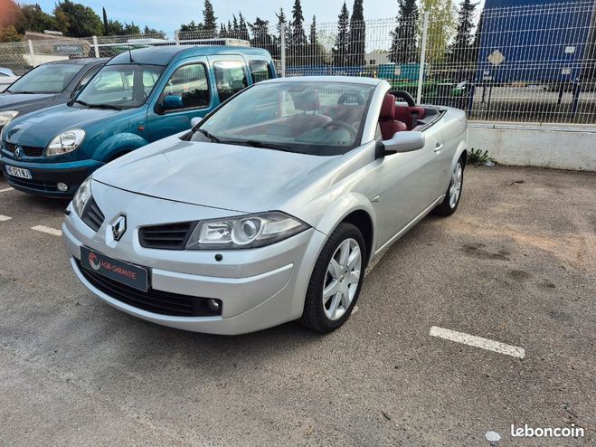 Renault Megane CC 2L 150 2006 Gris de 2006