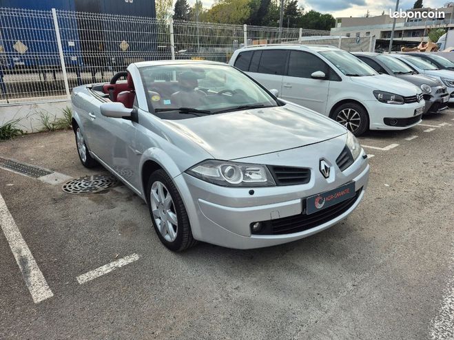 Renault Megane CC 2L 150 2006 Gris de 2006