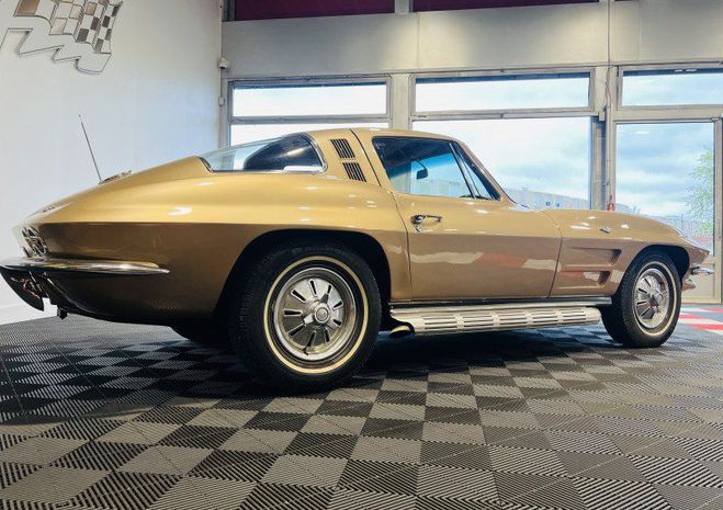 Chevrolet Corvette USA C2 V8 327 5.3L BEIGE de 1964
