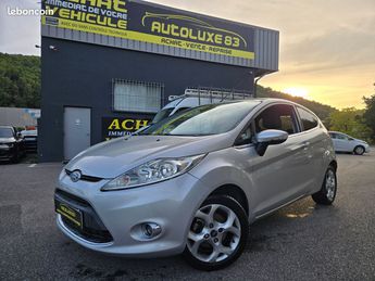  Voir détails -Ford Fiesta 1.4 tdci 70 cv garantie à Draguignan (83)