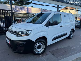  Voir détails -Citroen Berlingo XL Long 1.5 bluehdi 130 Club EAT8 à Gagny (93)