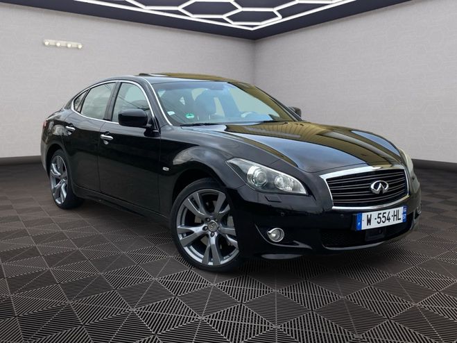 Infiniti M M30d S 240 Premium A *BOSE XENONS TOIT Noir de 2012